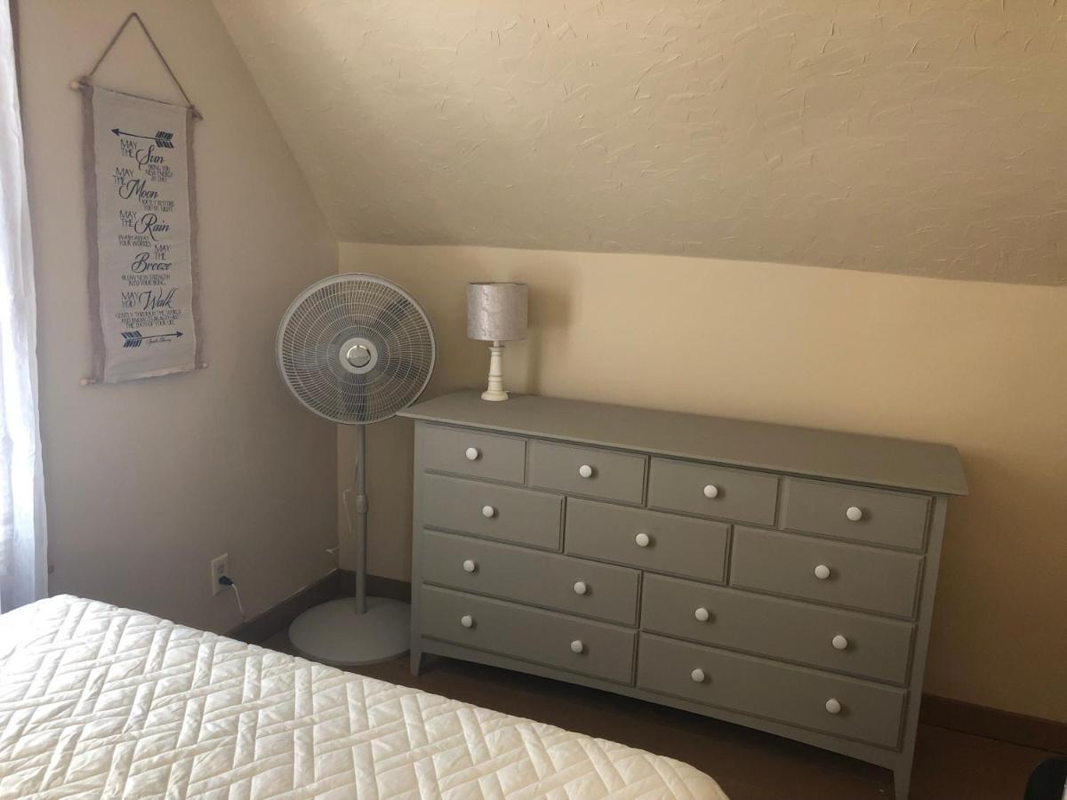 Downtown 2 Bedroom Cottage, Sleeps 6, Walking Distance To Honeywell, Downtown Restaurants, Shopping Wabash Dış mekan fotoğraf